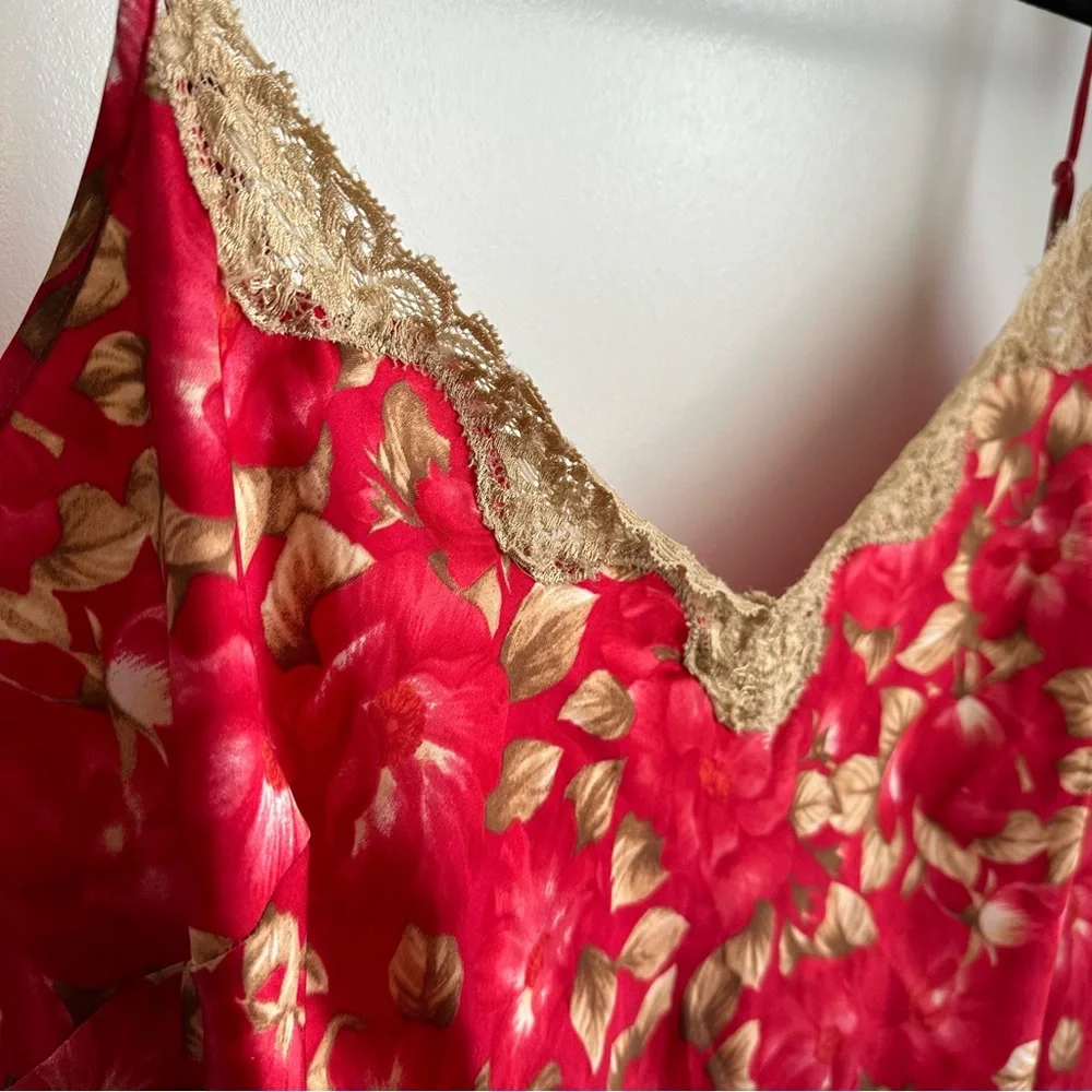 Red/tan Floral Print Silky Nightie - Picture 3 of 6